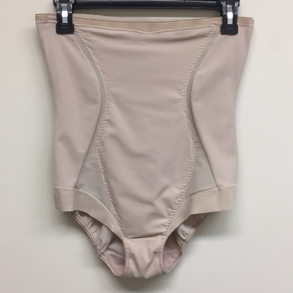 MAIDENFORM shapewear